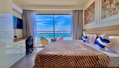 One-Bedroom Apartment with Balcony and Water View