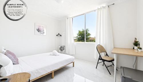 Double Room with Shared Bathroom
