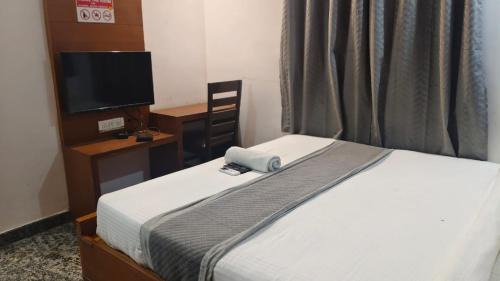 Deluxe King Suite