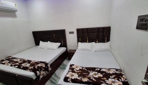 Triple Room with Private Bathroom