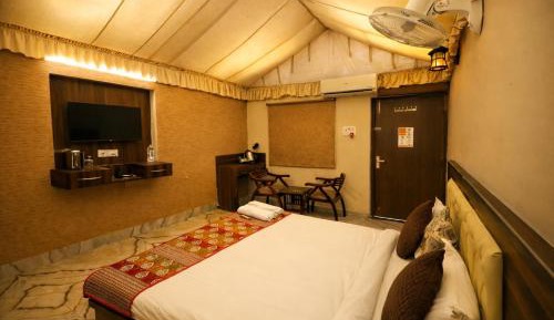 Tent