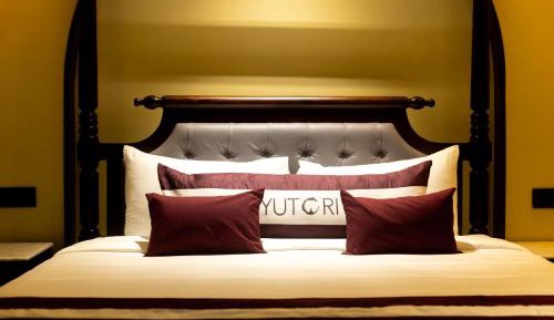 Suite with Garden View