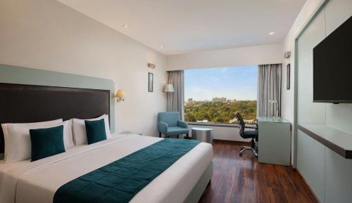 Fern Classic King Room with City View