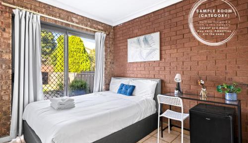 Double Room with Shared Bathroom