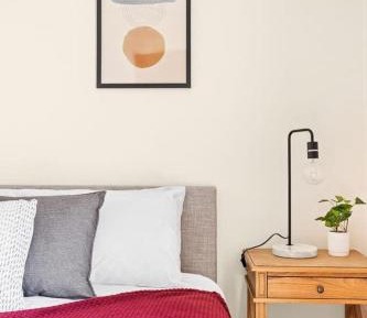 Queen Room with Shared Bathroom