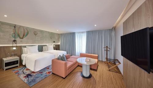 ICONIQA Reserve Twin Room - Smart Laundry Closet , Espresso Coffee Machine, Non-Alcoholic Mini Bar (15% Spa Discount)