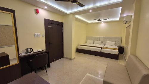 Deluxe Triple Room