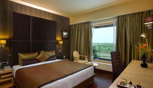 Deluxe Suite with Pool View, Balcony and Lounge Access - Happy Hours 6:30 PM to 8:30 PM