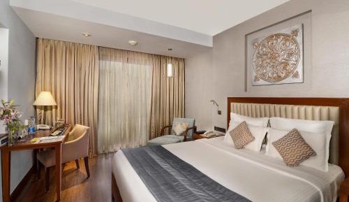 Superior Twin Room with Balcony