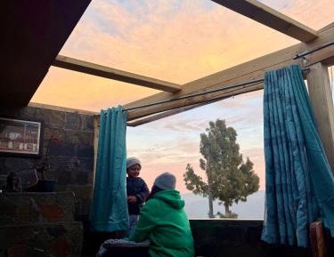 King Room with Mountain View