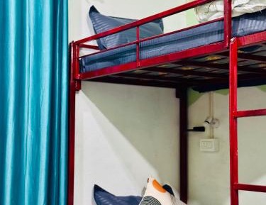 6-Bed Mixed Dormitory Room