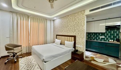 Deluxe Double Room with Balcony