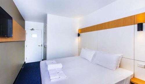 Standard King Room