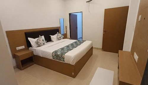 Deluxe King Suite