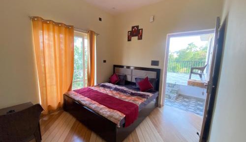Double Room with Mountain View