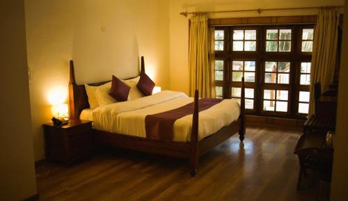 Deluxe Double Room with Castle View
