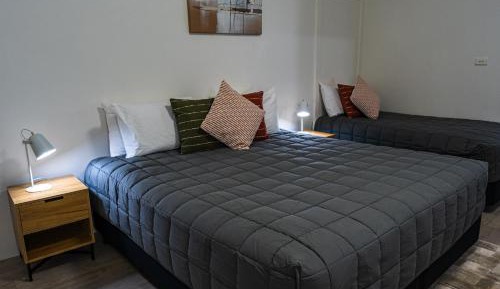 Superior King Suite