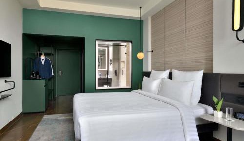 Superior King Room with Fort View: 10% Discount on Food & Beverage | 20% Discount on One Spa | Complimentary Welcome Drink | Happy Hours Offer - Buy 2 Get 1 Free on Alcoholic Beverages and Soft Beverages