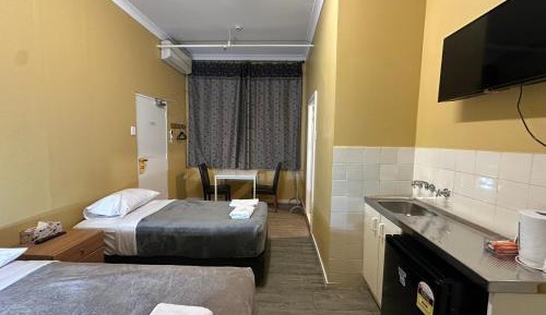 Triple Room with Private Bathroom