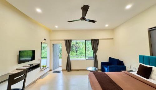 Classic Premium Room with Balcony