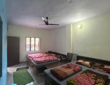 Family Room with Mountain View