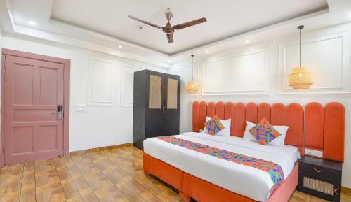 King Room with Balcony