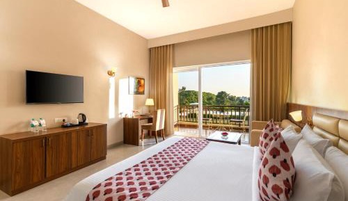 King Room with Balcony