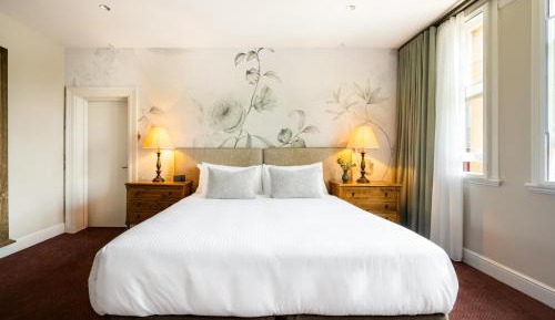 Timeless Room