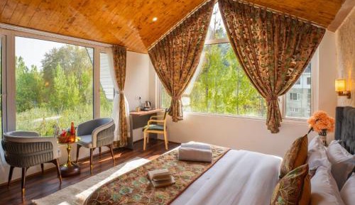 King Room