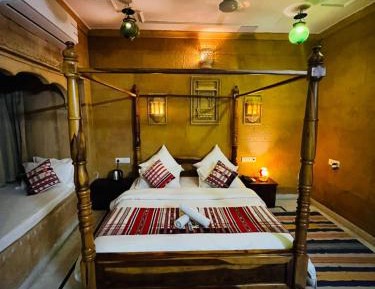 Suite with Balcony