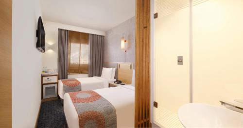 Standard Room with Two Single Beds