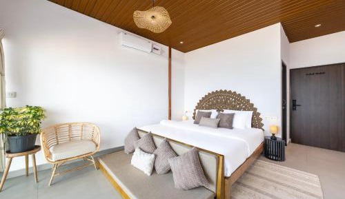Deluxe Rooftop Seafront with Bathtub - 10% off on Spa session for couples