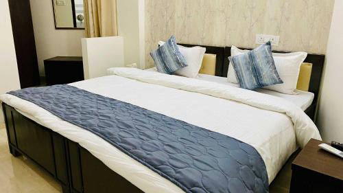 Executive Triple Room