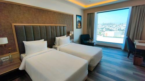Superior Room with Two Single Beds