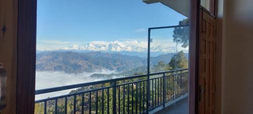Double Room with Balcony (2 Adults + 1 Child)