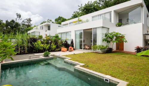 La Meira 05|Balcony|Poolside lounge|Full Power Back-Up| Cook Avl