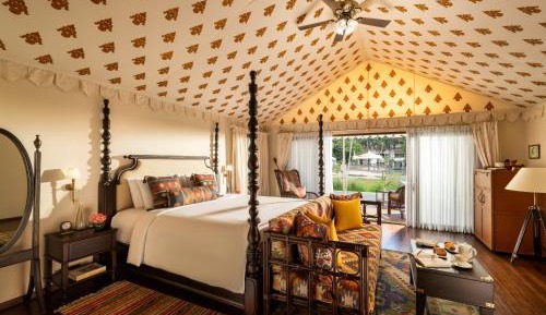 Luxury Tent with Sitout | One-way Airport Transfer with 15% off on F&B, Spa & Laundry