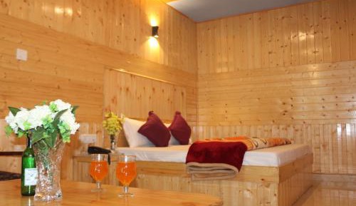 Double Room with Mountain View