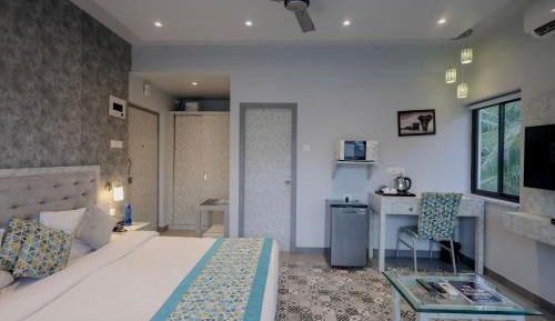 Luxury Room with Balcony