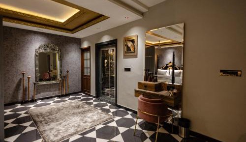 King Room