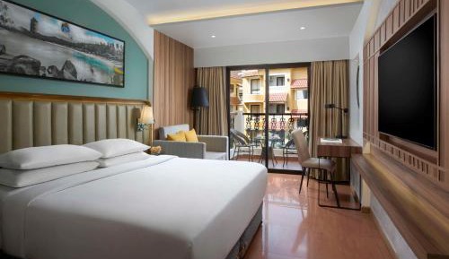 Deluxe Double Room - 10% Discount on Food & Beverages and Laundry - Welcome Drink on Arrival