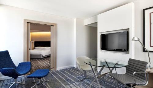 Junior Suite, 1 King Bed