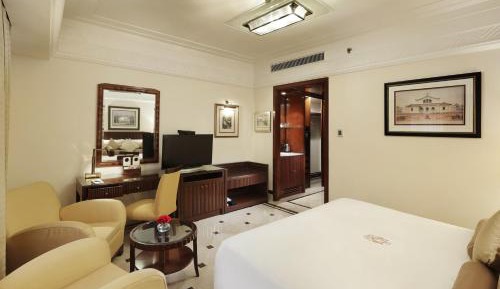 Deco Room