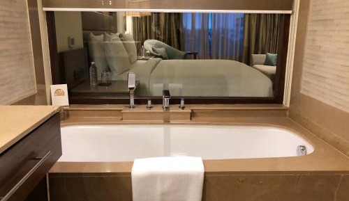 One-Bedroom King Suite with Pool View