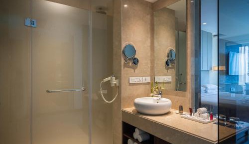 Superior Room:1 King  - - 20% Discount of Food & Beverages and Laundry