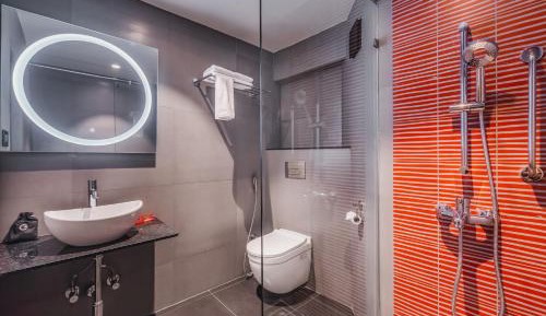 D-Luxe Queen Room