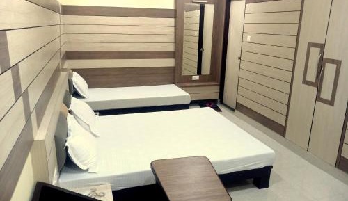 Large Double Room