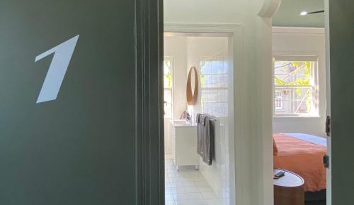 Deluxe Queen Room