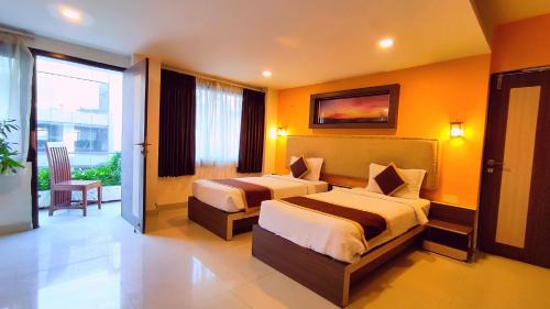 Standard Twin Room