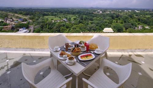 The Krishna Suite with Hi-Tea with Cookies